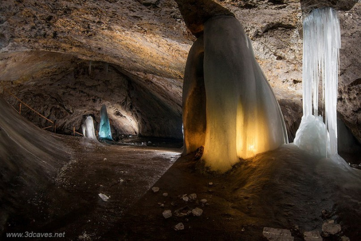 Аскинская ледяная пещера