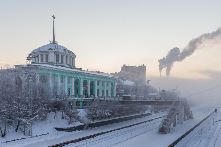 Железнодорожный вокзал Мурманска