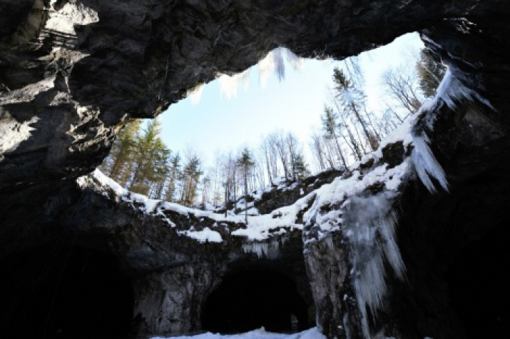 Underground ice Ruskeala. Photo by Anton Yushko