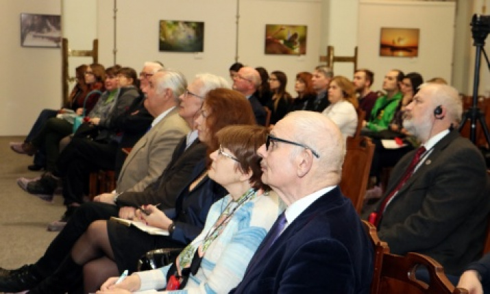 Listening to the lecture. Photo by the Society press center 