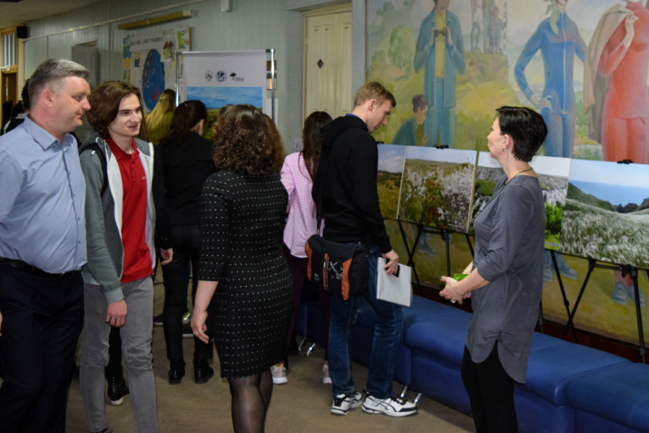 Фотовыставка «Картины Природы степного края» в Оренбургском педагогическом университете