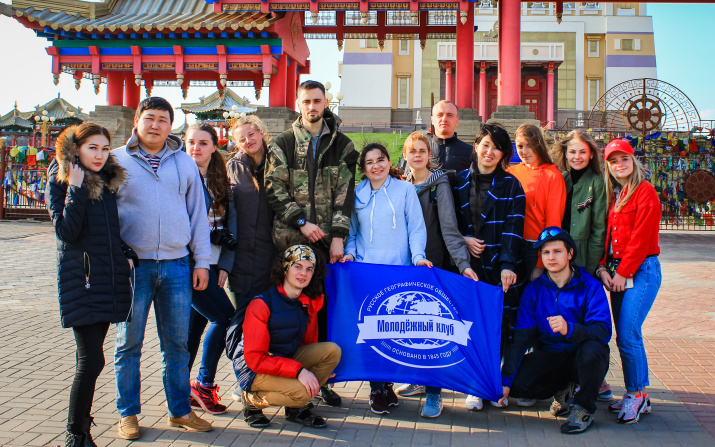 Команда волонтеров на встрече с коллегами в Калмыкии (Фото: Юлия Гранько)