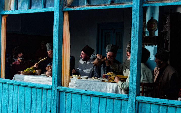 "Highlanders celebrates the son birth". Photo: Magomed Magomedov