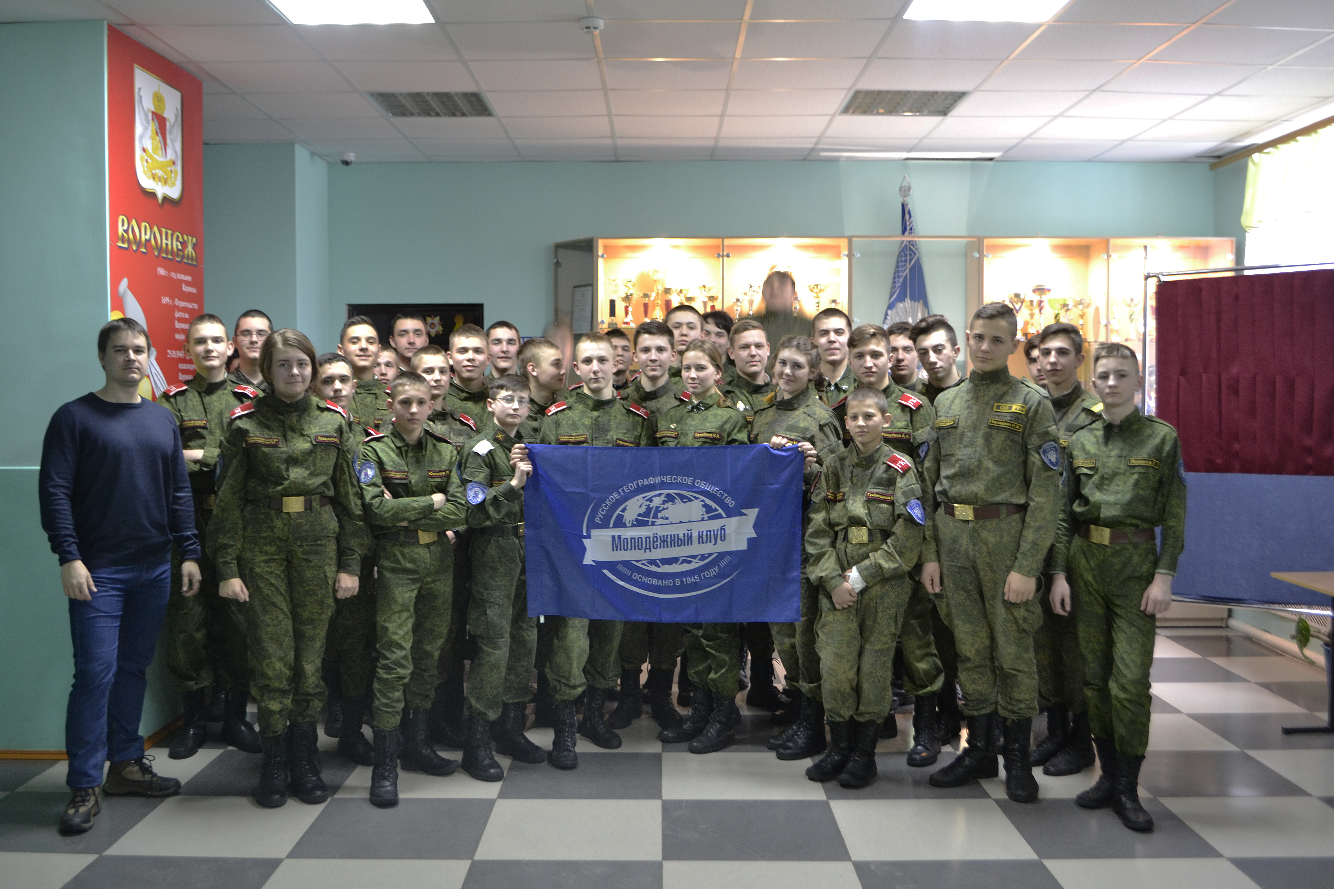 Союз спасения кадры. Союз спасения сенатская площадь. Союз полку. Чествование ветеранов пожарной службы в краснодар часть1. Сенатская площадь восстание декабристов союз спасения.