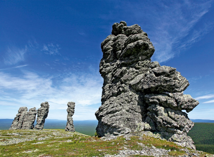 Manpupuner (also known as the Pillars of weathering, Mansiysk balvany) - geological monument in the Komi Republic