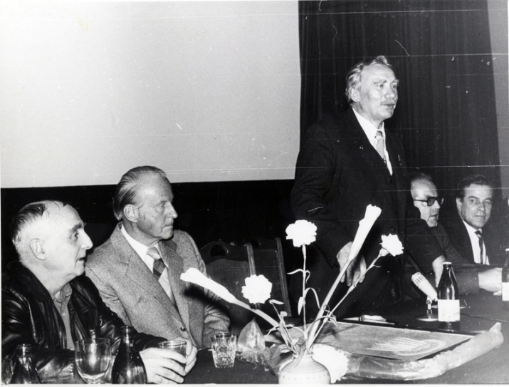 Thor Heyerdahl at the meeting of the Geographical Society of the USSR. October 26, 1984. 