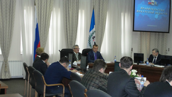 Meeting of the Board of Trustees of Irkutsk Regional Branch of the Russian Geographical Society in the Governor&#039;s room held by Chairman of the Board of Trustees, Governor Sergei Eroschenko and Chairman of the Branch Lev Korytny