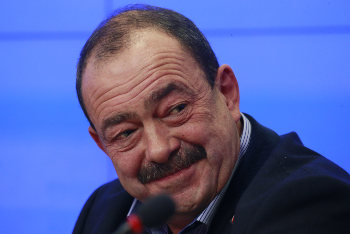 Владимиром кожуховым