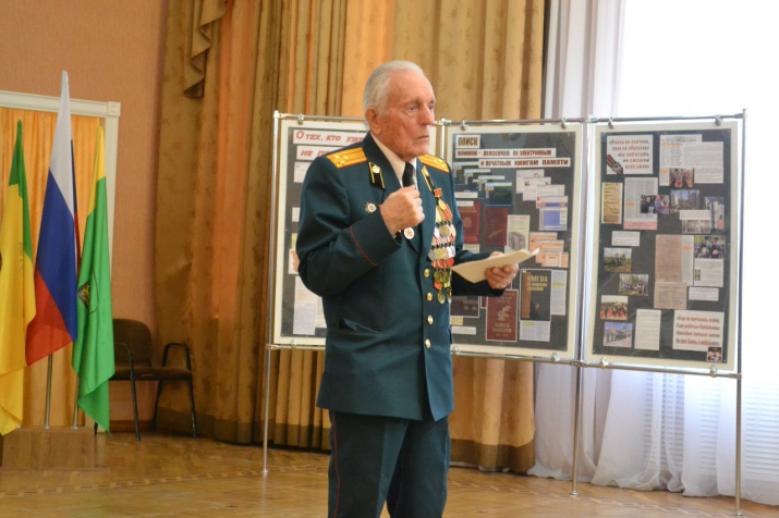 Выступление ветерана ВОВ Степанова Федора Пвловича Выступление ветерана ВОВ Степанова Федора Пвловича