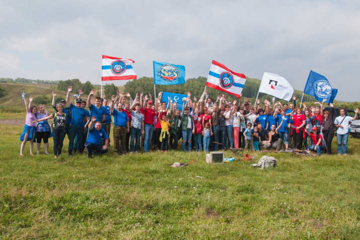 Волонтеры экологического марафона \"День Енисея\". Фото: Оксана Прокопова Волонтеры экологического марафона \"День Енисея\". Фото: Оксана Прокопова