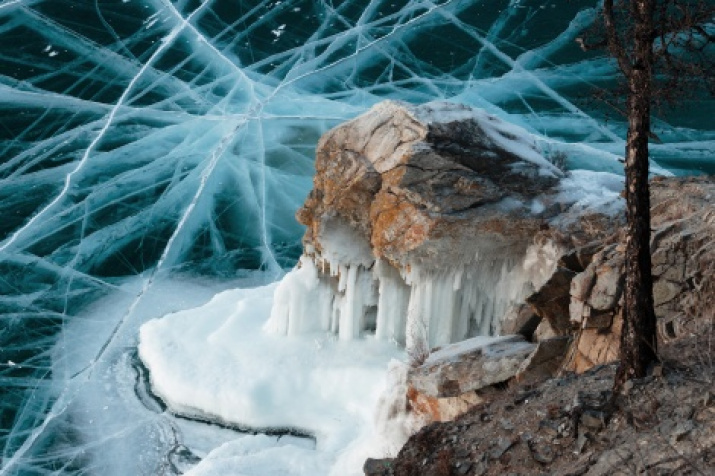 Icy Blast. Photo by Dmitry Pitenin