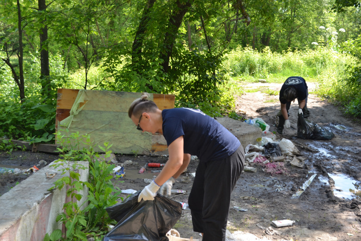 На точке финиша были обнаружены большие скопления мусора На точке финиша были обнаружены большие скопления мусора