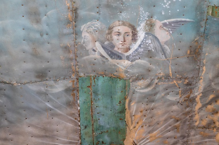 Фрески в заброшенной церкви с. Серпокрылово. Фото: Е.Краснова