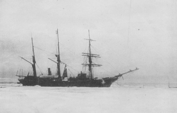 The Zarya boat, the vehicle of the Russian polar exhibition led by Baron Eduard Toll. Source: report of the expedition. Izvestiya of the Imperial Academy of Sciences, 1
