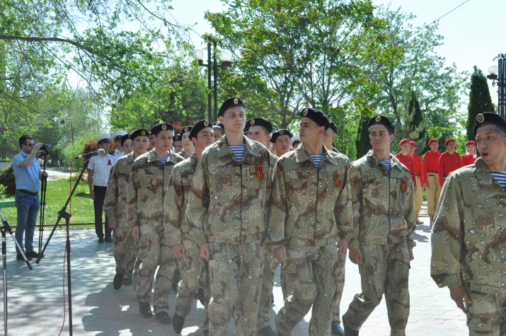 Плац-парад в Волго-Каспийском колледже Плац-парад в Волго-Каспийском колледже