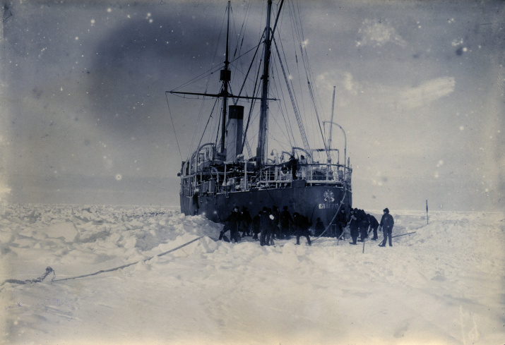 Ледокольный пароход "Вайгач". Фото из Научного архива РГО