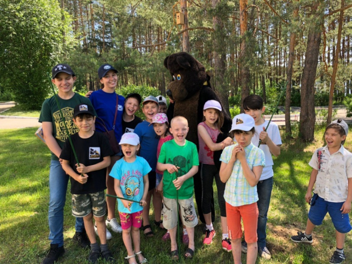 Улыбки детства. Фото Е. Николаева