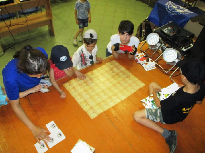 Игра в мемори. Фото Е. Гончаров