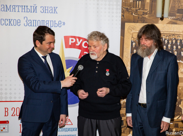 Слева направо: глава Мурманской области Андрей Чибис, Юрий Шумилкин и Фёдор Конюхов Слева направо: глава Мурманской области Андрей Чибис, Юрий Шумилкин и Фёдор Конюхов