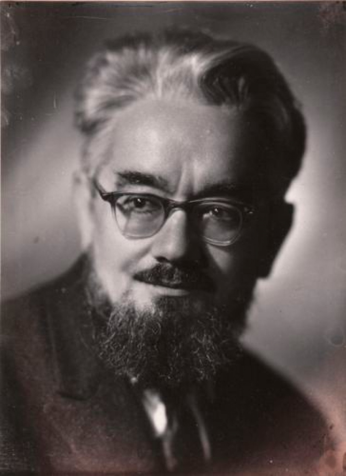Юрий Ефремов. Источник фото: wikipedia.org Юрий Ефремов. Источник фото: wikipedia.org