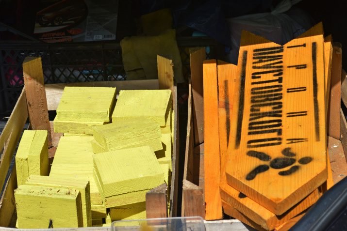 Метки и указатели новых маршрутов. Фото - Рязанское областное отделение РГО Метки и указатели новых маршрутов