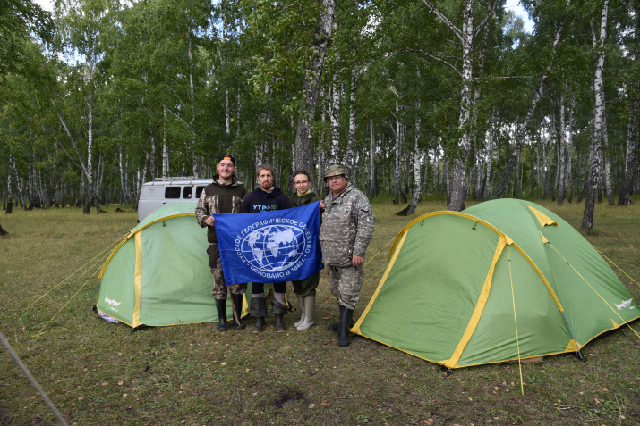 Участники экспедиция по исследованию загадочных форм рельефа Западной Сибири