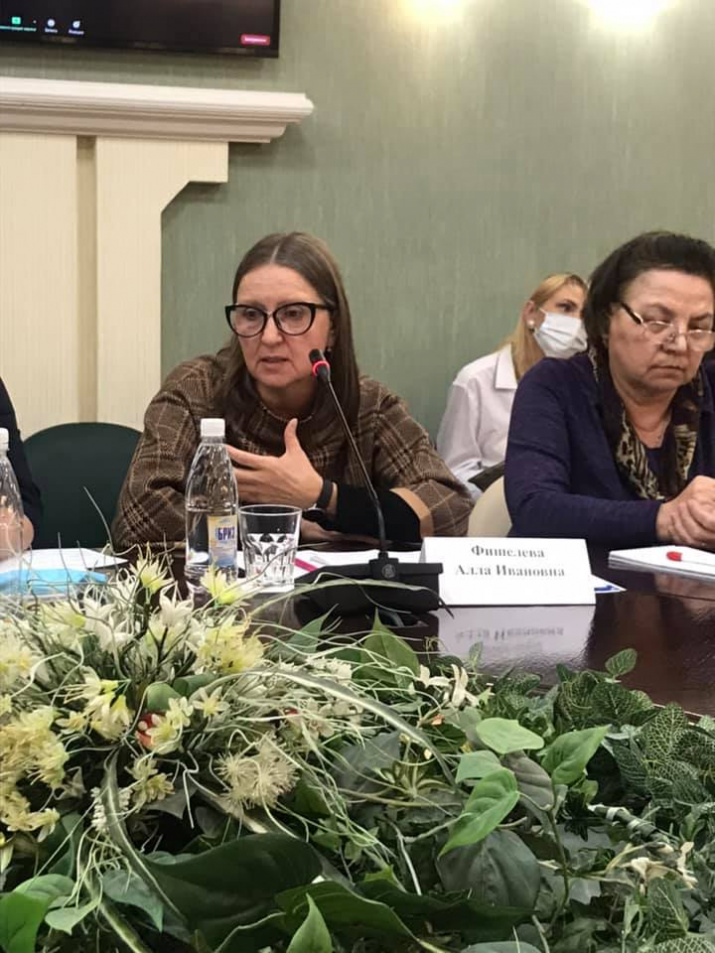 Алла Фишелева.