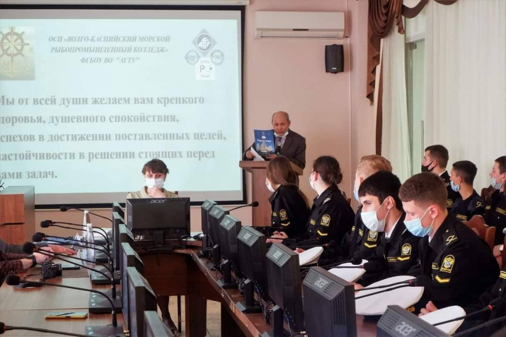 Преподаватель Волго-Каспийского морского рыбопромышленного колледжа, член РГО Арон Баранкулов