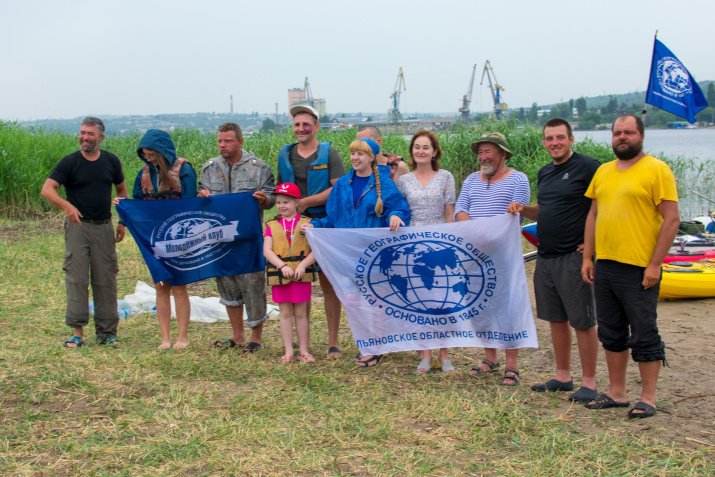 Встреча экспедиции с членами Молодёжного клуба РГО "Новое поколение" г. Камышин. Фото МК РГО "Новое поколение" г. Камышин. Встреча экспедиции с членами Молодёжного клуба РГО "Новое поколение" г. Камышин. Фото МК РГО "Новое поколение" г. Камышин.