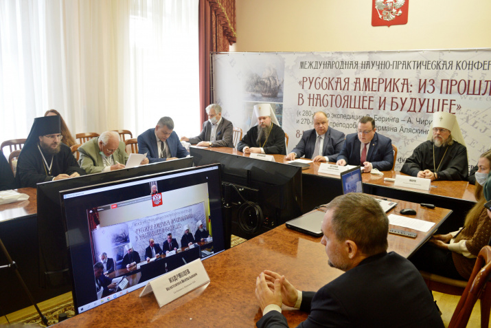 Пленарное заседание. Фото Виктора Шляхина Пленарное заседание