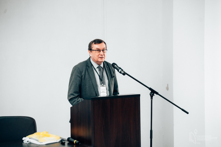 Выступление председателя программного комитета Владимира Шувалова. Фото: Кирилл Кузнецов