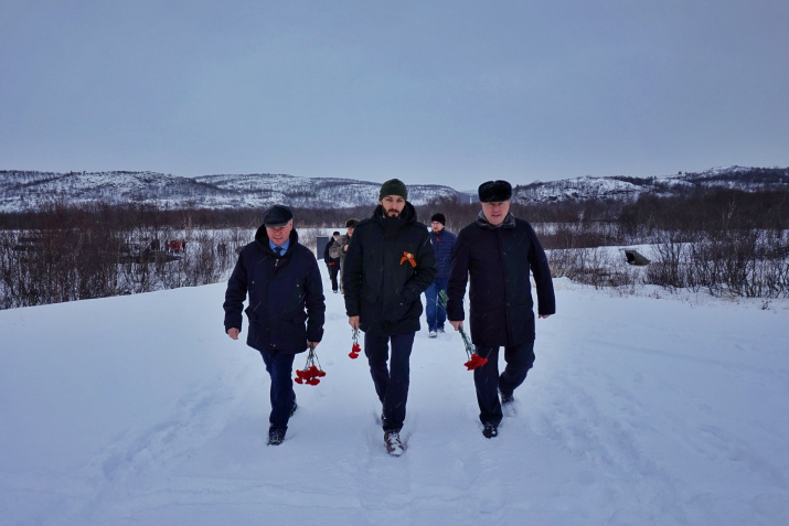 Participants of the event in the Valley of Glory. Photo by A. Yagodina