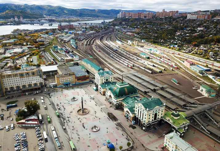 Железнодорожный узел в Красноярске. Фото: Роман Сотников, участник конкурса РГО "Самая красивая страна"