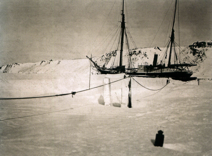 Зимовка возле Новой Земли, 1912-1913 гг. Фото: wikipedia.org