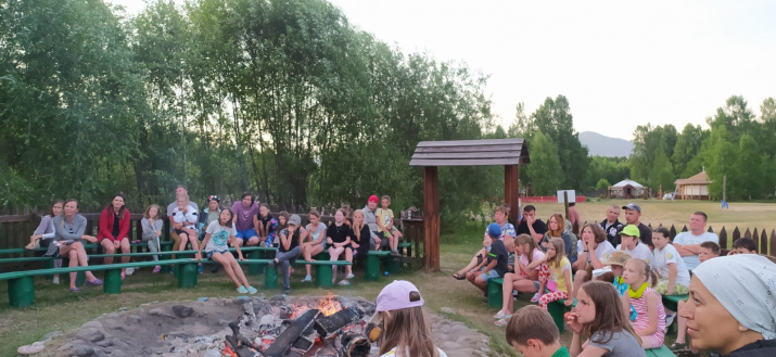 Лекция на свежем воздухе. Фото Красноярского краевого отделения РГО