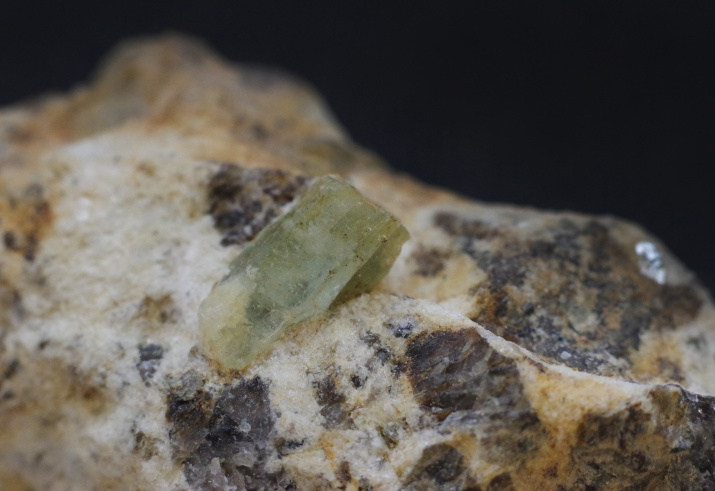 Изобилие и разнообразие минералов в Ильменских горах потрясло учёных. Фото: wikipedia.org / Jan Helebrant