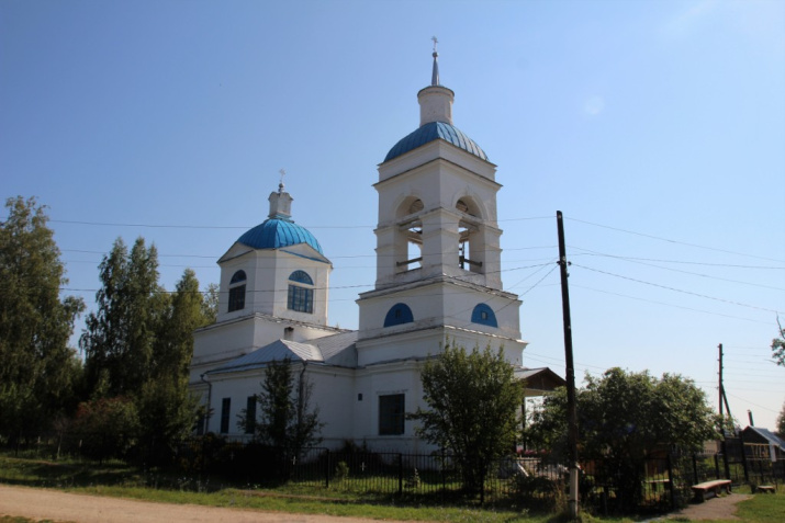 Церковь Рождества Христова, с. Арино. Фото Е. Гончаров