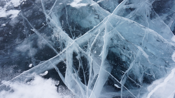Сказочный лед Байкала… Фото: Марина Воронина