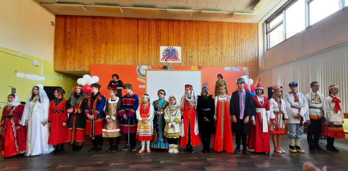 Участники проекта "Мы живём в России"