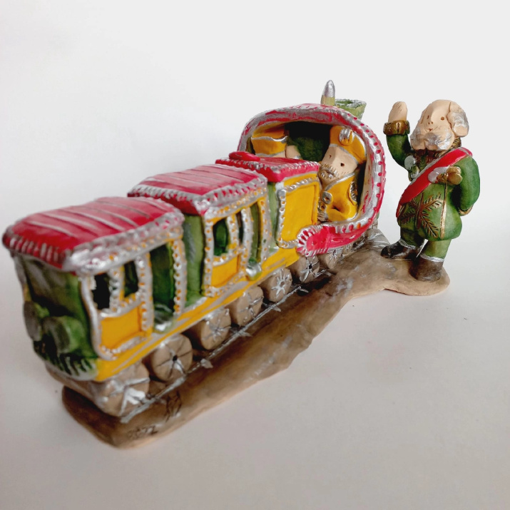 Романовская игрушка: Пётр Семенов-Тян-Шанский и поезд. Фото: Липецкое областное отделение РГО