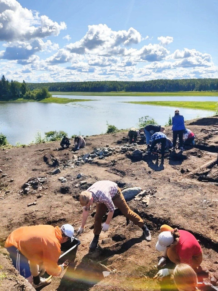 Работа на раскопе. Фото предоставлено участниками экспедиции