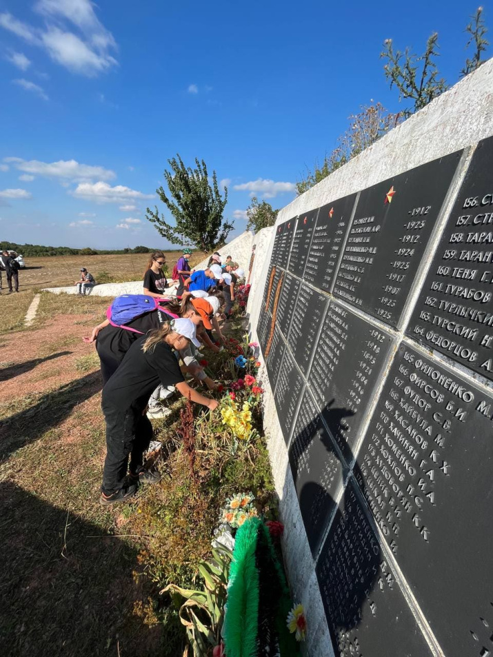 Фото участников Памятной акции.
