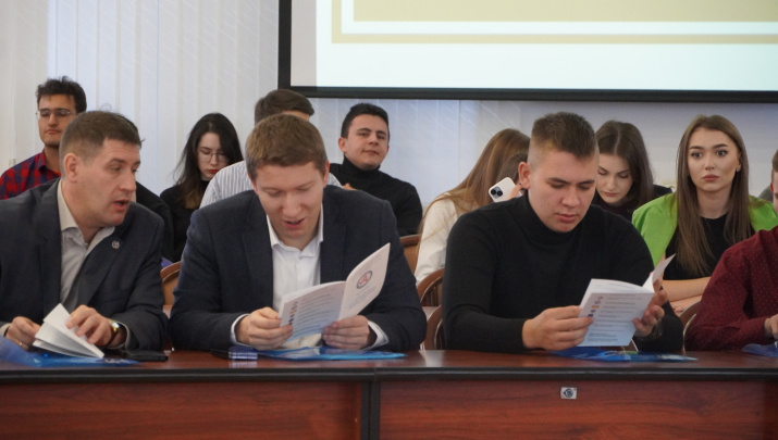 Работа XIII Международной научно-практической конференции «Молодые ученые в решении актуальных проблем науки». Фото : Медиацентр СОГУ