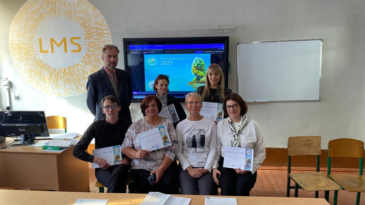 Педагоги-участники международного проекта " Российский учитель зарубежом". Фото: Медиа-центр школы №33 г. Самарканда