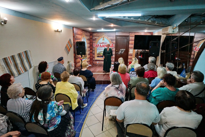 Этнокультурный центр, фото Бориса Тишулина