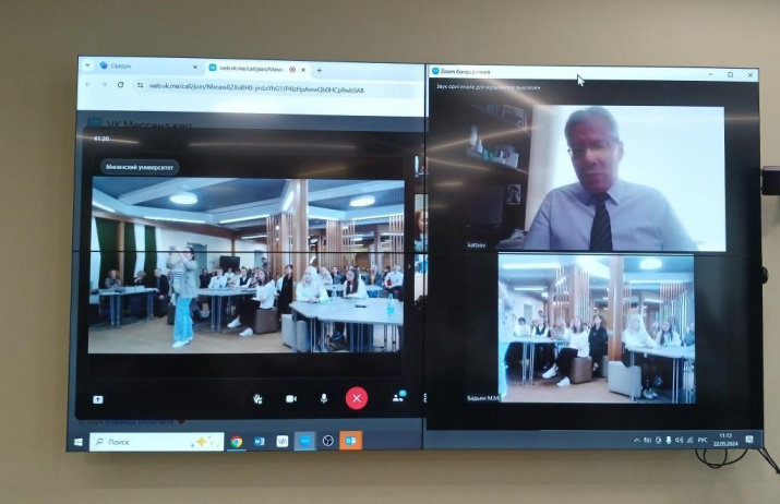 Приветствие В.М. Катцова. Фото: из архива Департамента Росгидромета