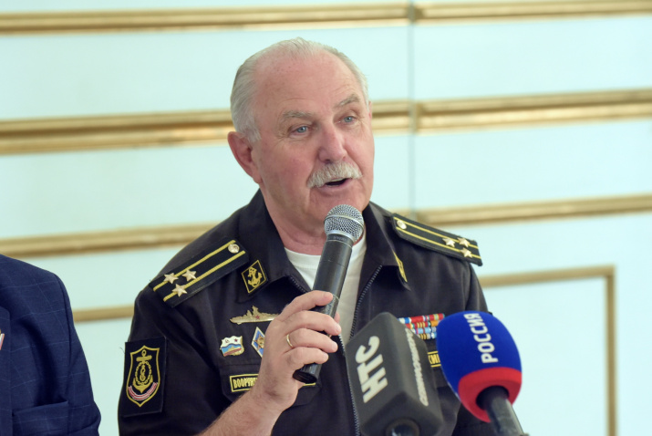 Выступление В.Пискайкина, фото: Ю.Югансон