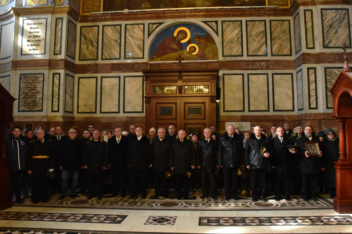 Участники панихиды. Фото:Юрий Югансон/ Севастопольское городское отделение РГО