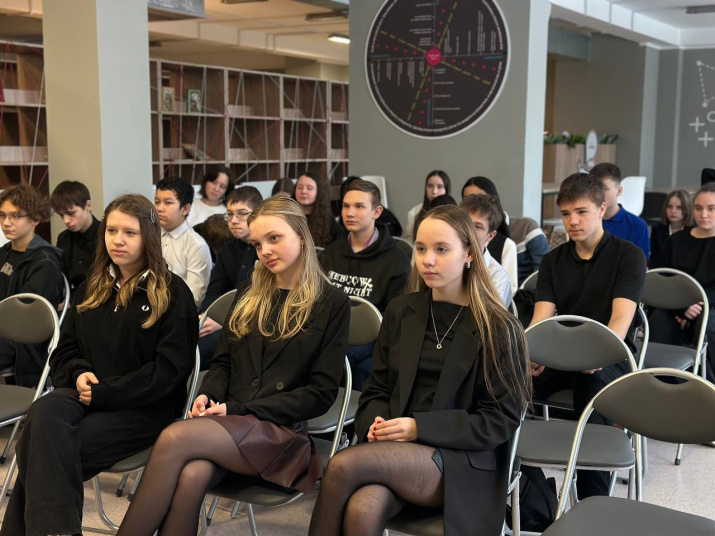 Пермские школьники в Точке кипения Школа "СинТез". Фото :Ульяна Петрова