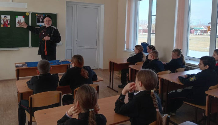 Участники встречи. Фото: Абинское отделение РГО